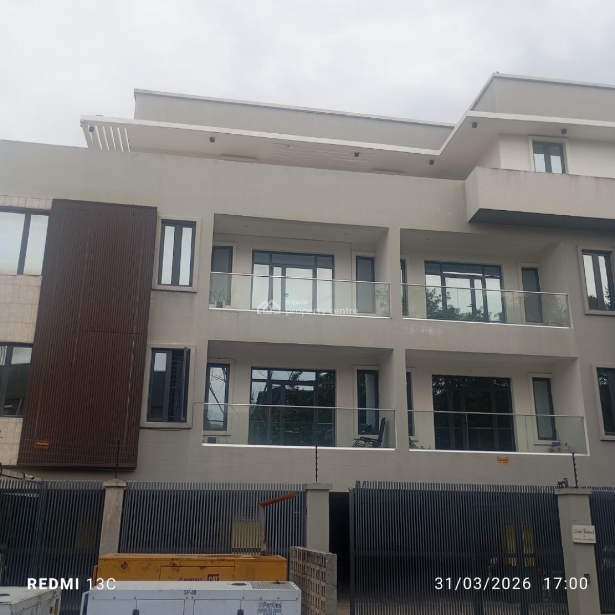 Premium Classy Furnished 2 Bed + Bq (24 Hours Light and Water), Lekki Right, Lekki Phase 1, Lekki, Lagos, Flat / Apartment for Rent