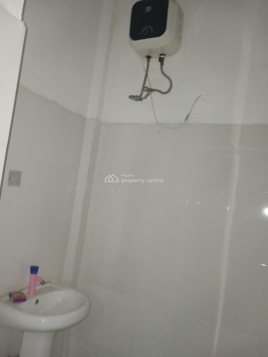 Vacant 2 Bedroom Apartment- Ground Floor, Eleganza Gardens Estate, Vgc, Lekki, Lagos, Flat / Apartment for Rent