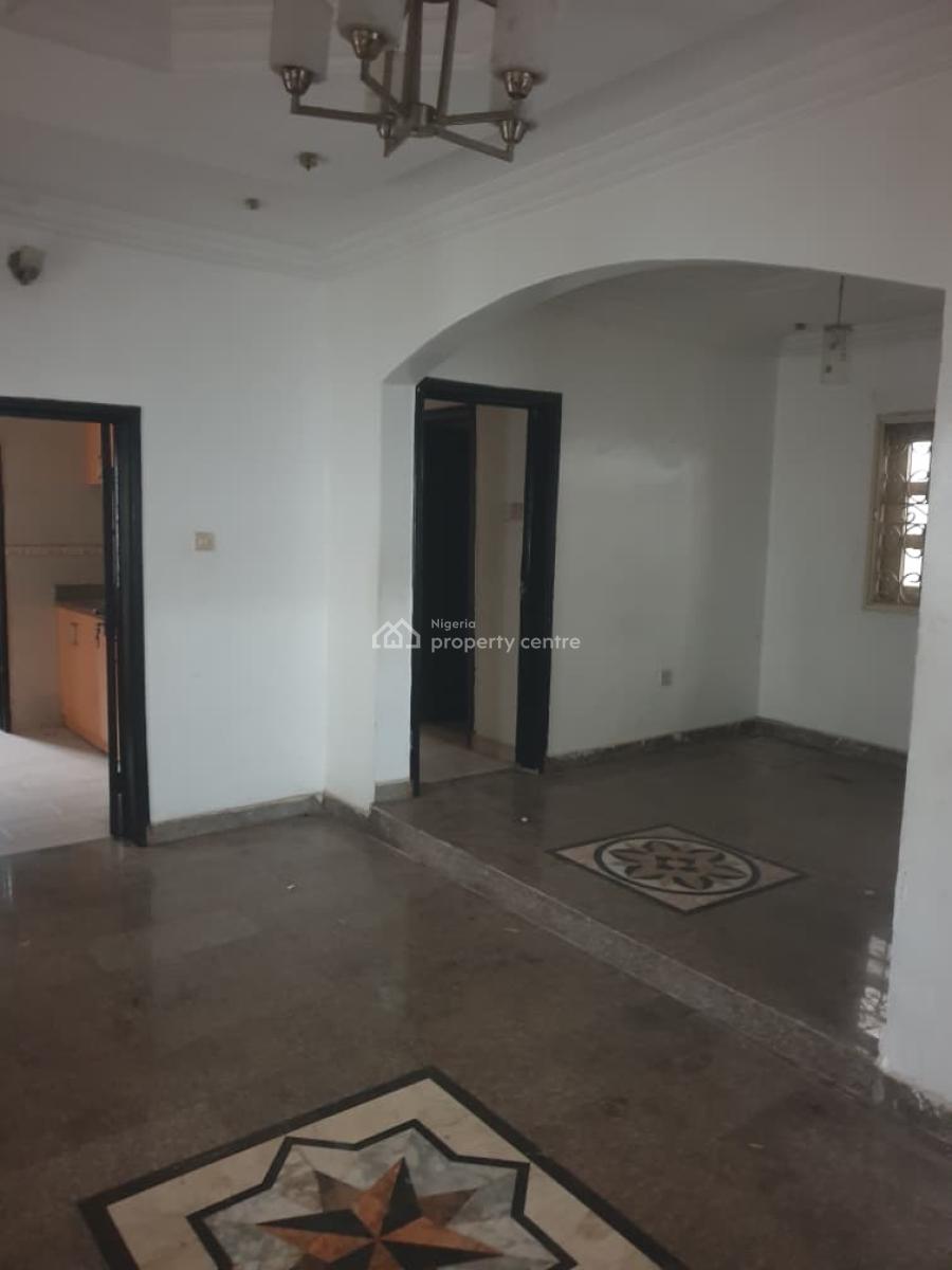 2 Bedroom Apartment, Gra Phase 2, Magodo, Lagos, Flat / Apartment for Rent
