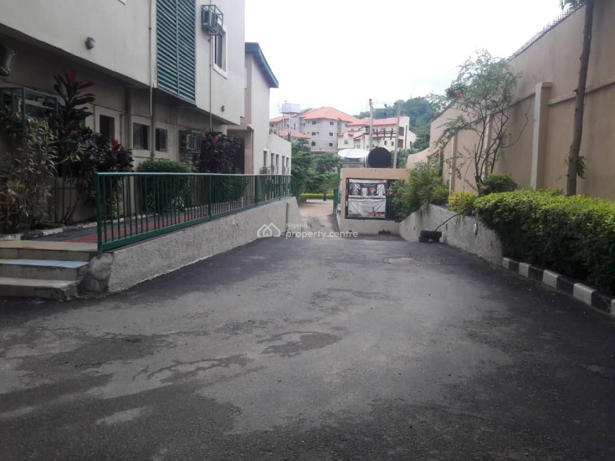 35 Rooms Luxurious Hotel, Garki 2, Garki, Abuja, Hotel / Guest House for Sale