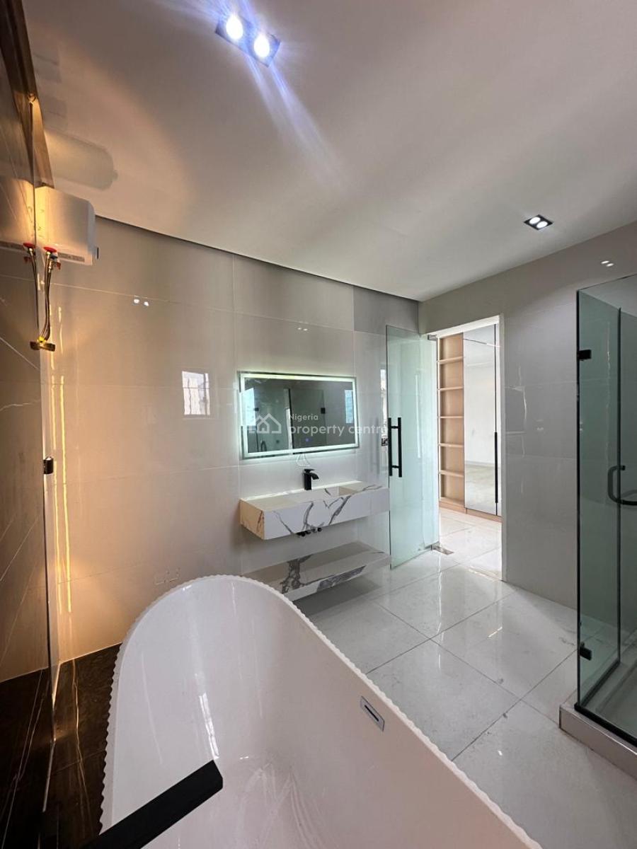 Exquisite Luxury Spacious 5 Bedroom Fully Detached Duplex with Bq, Orchid, Lekki, Lagos, Detached Duplex for Sale