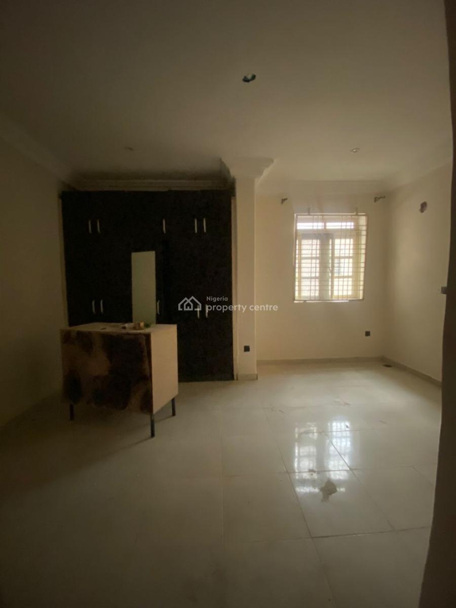 Well Renovated 2 Bedroom Apartment, Diplomatic Zone, Katampe Extension, Katampe, Abuja, Flat / Apartment for Rent