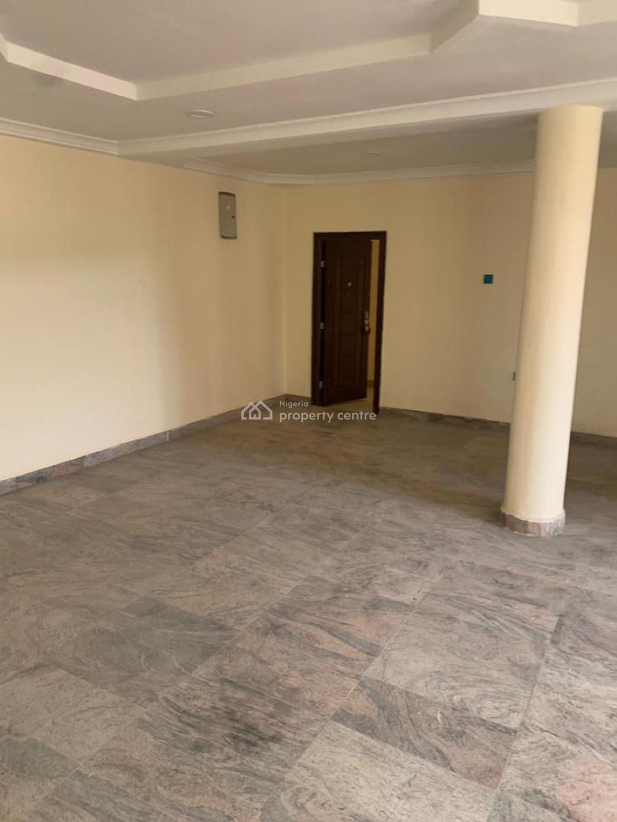 Well Renovated 2 Bedroom Apartment, Diplomatic Zone, Katampe Extension, Katampe, Abuja, Flat / Apartment for Rent