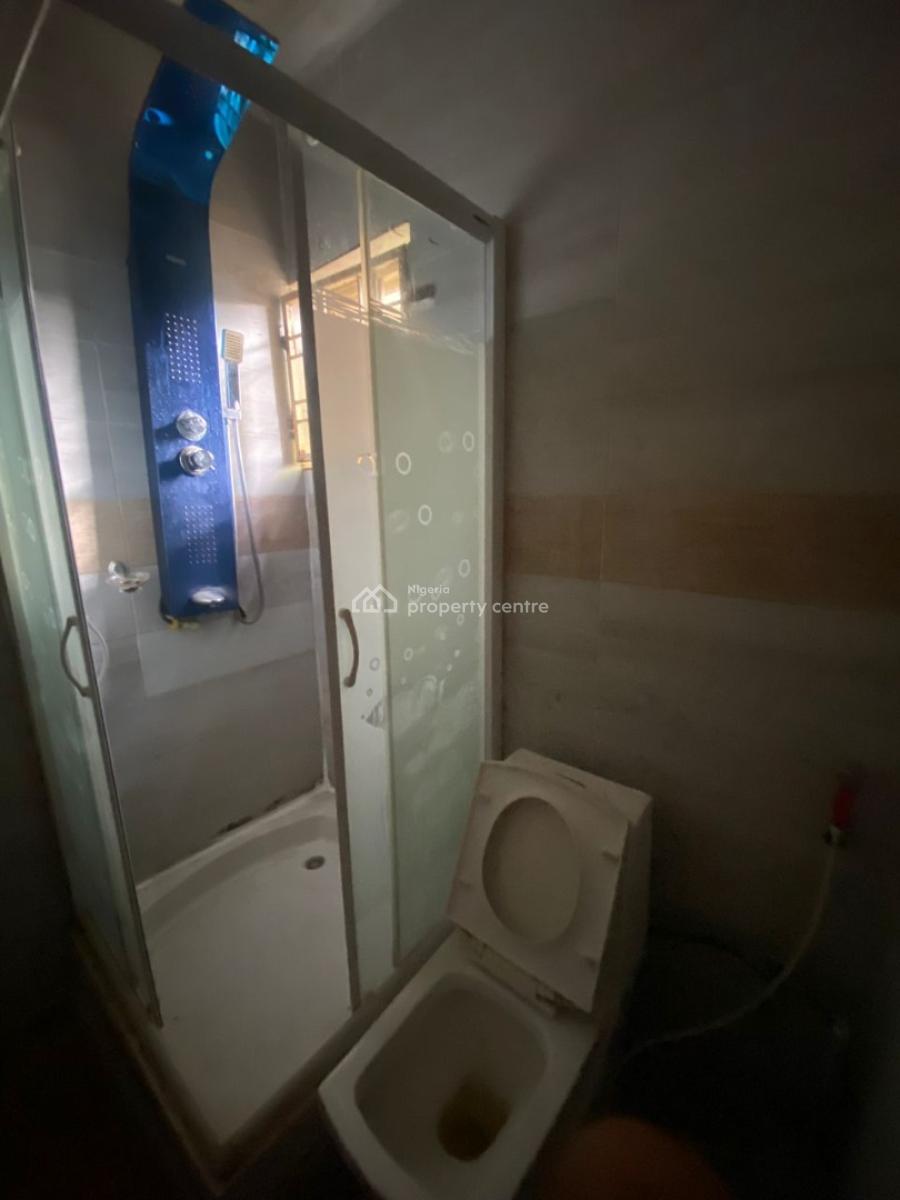 Well Renovated 2 Bedroom Apartment, Diplomatic Zone, Katampe Extension, Katampe, Abuja, Flat / Apartment for Rent