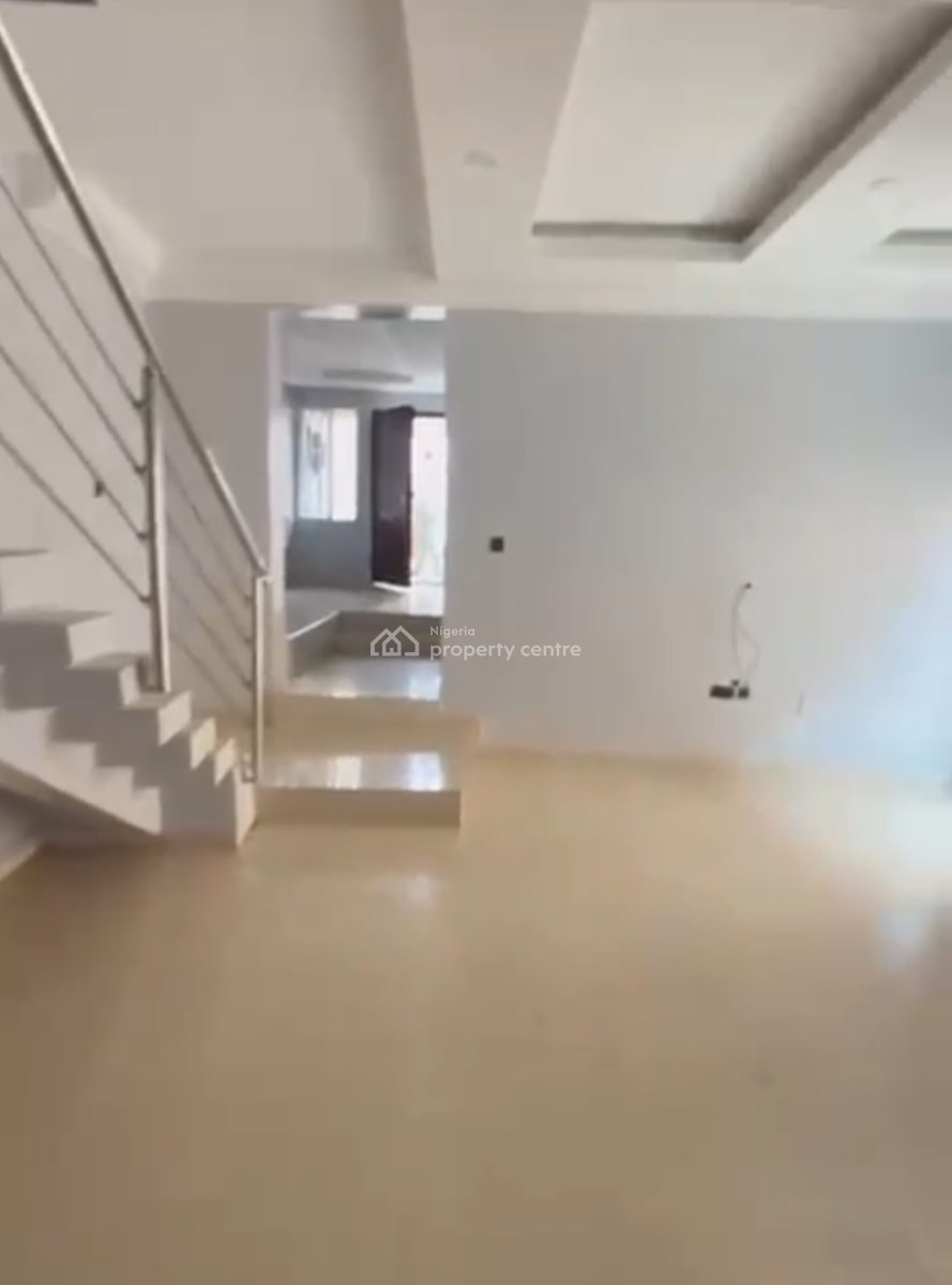 Exclusive 4 Bedroom Home with Bq, Gra Phase 2, Magodo, Lagos, House for Rent