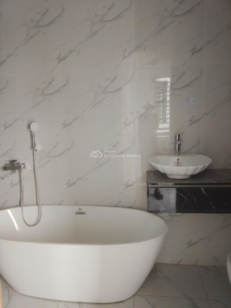 4 Bedrooms Semi-detached Duplex, Orchid Road, Lekki, Lagos, Semi-detached Duplex for Sale