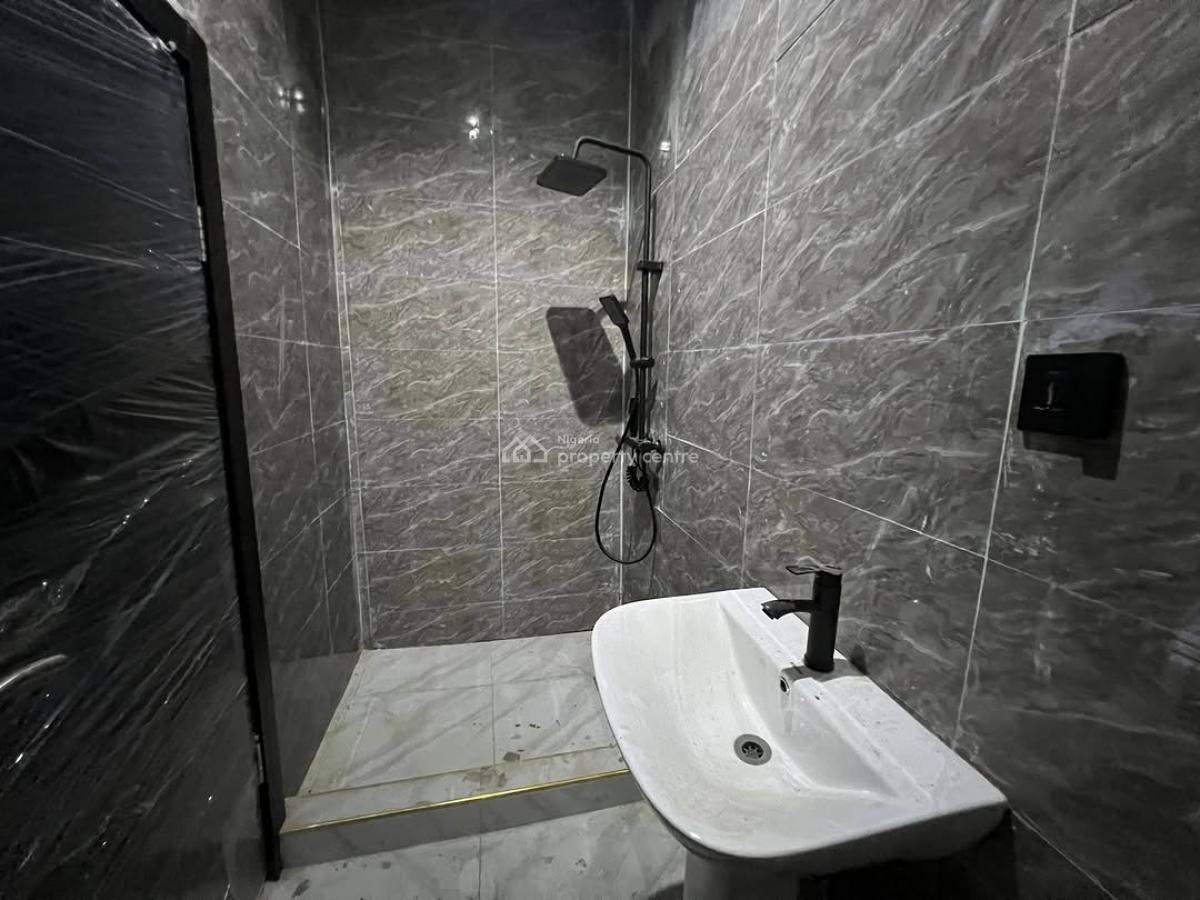 Two Bedrooms Apartment, Abijo Gra, Abijo, Lekki, Lagos, Flat / Apartment for Sale