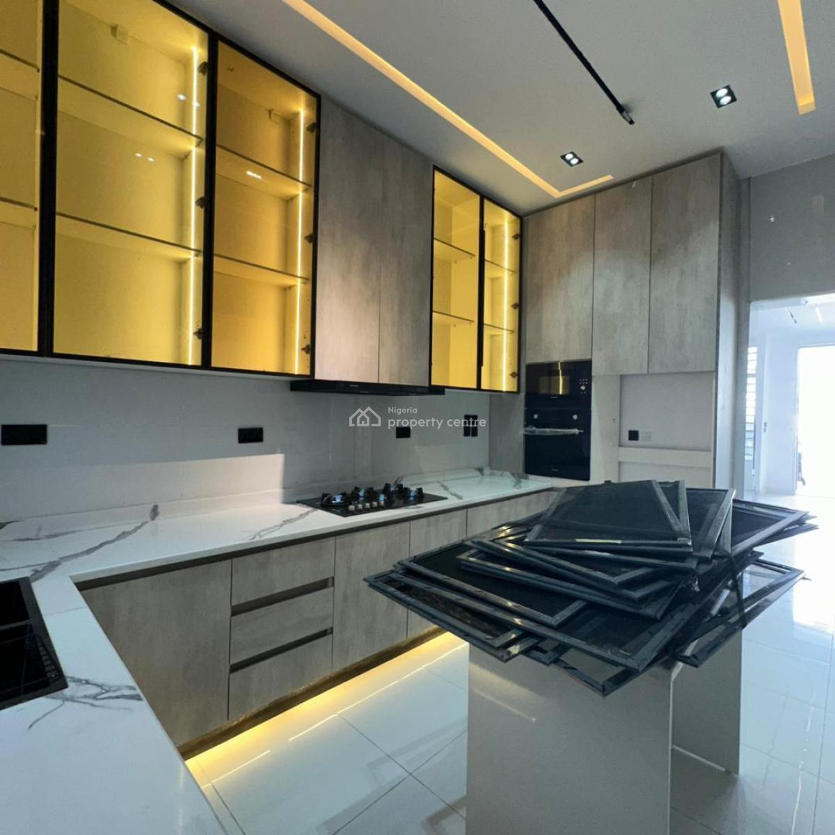 4 Bedroom Semi-detached Duplex with Bq, Ikota, Lekki, Lagos, Semi-detached Duplex for Sale