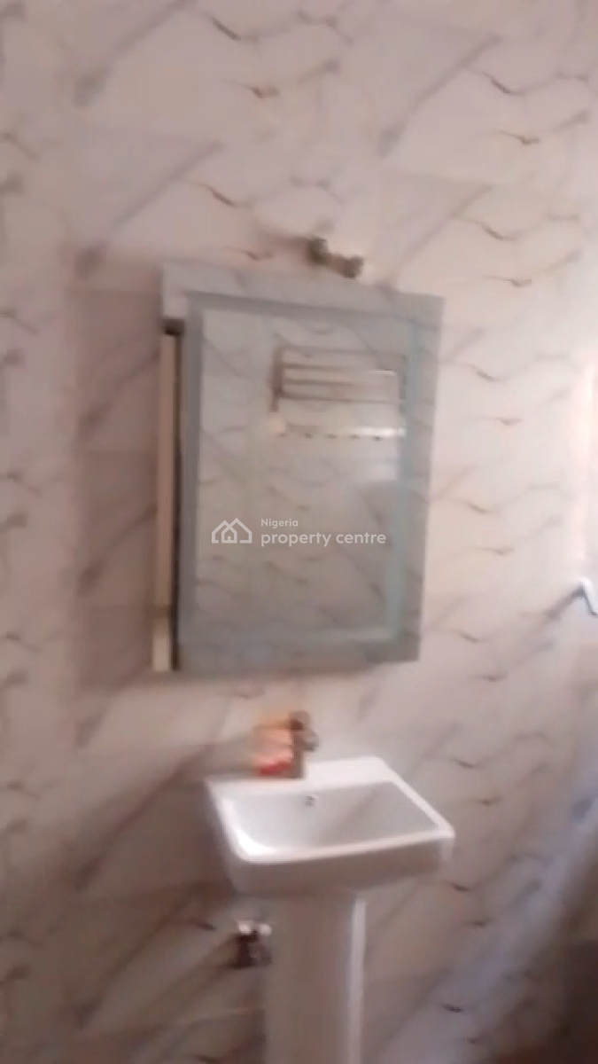 2 Bedroom Flat, Canal Estate, Ago Palace, Isolo, Lagos, Flat / Apartment for Rent