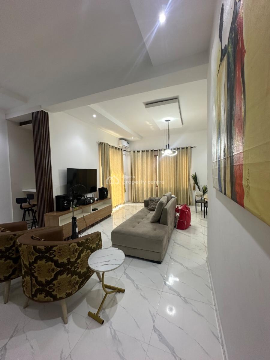 Beautiful 2 Bedroom Apartment, Off Isaac John Street, Ikeja Gra, Ikeja, Lagos, Flat / Apartment Short Let