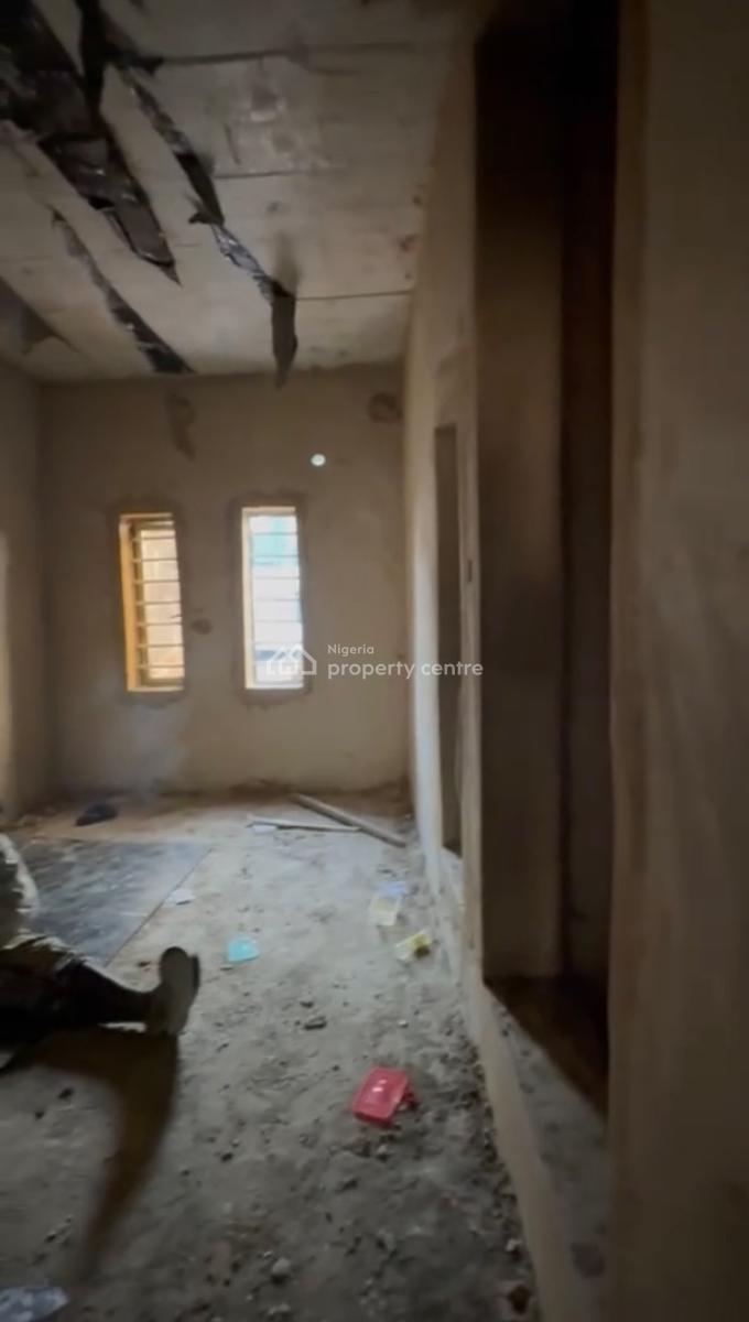 Newly Built Units of Mini Flat and Self Contain, Pedro, Shomolu, Lagos, Mini Flat (room and Parlour) for Rent