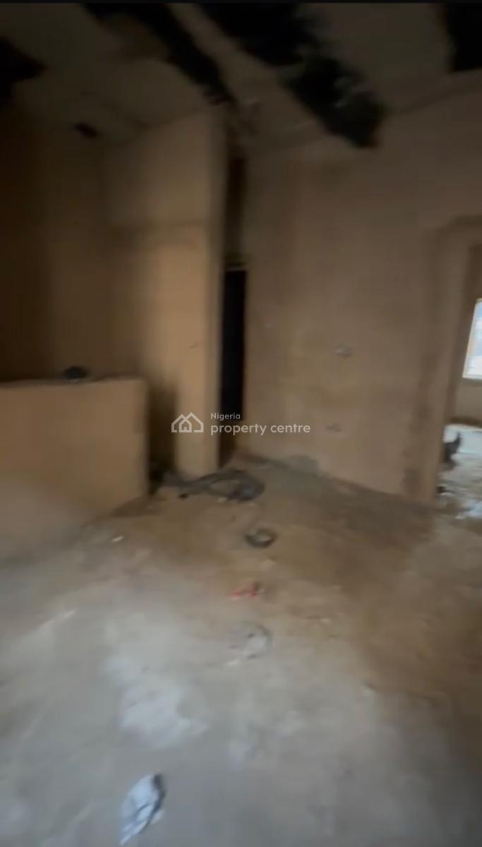 Newly Built Units of Mini Flat and Self Contain, Pedro, Shomolu, Lagos, Mini Flat (room and Parlour) for Rent