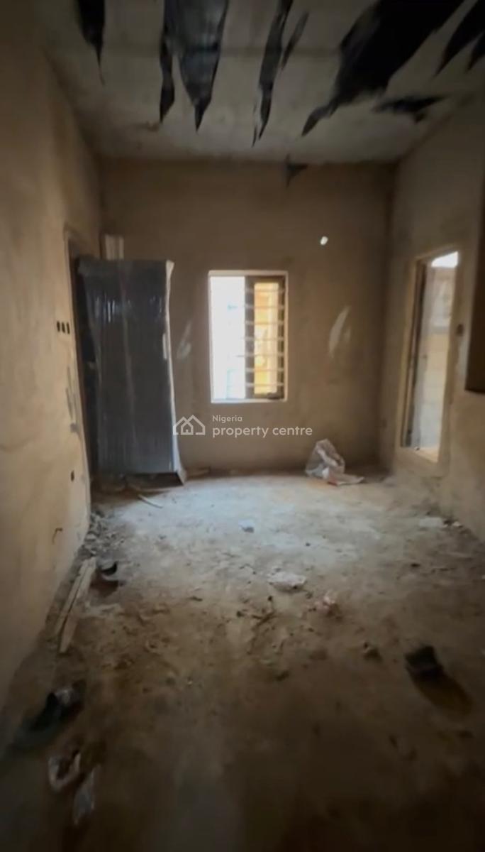 Newly Built Units of Mini Flat and Self Contain, Pedro, Shomolu, Lagos, Mini Flat (room and Parlour) for Rent