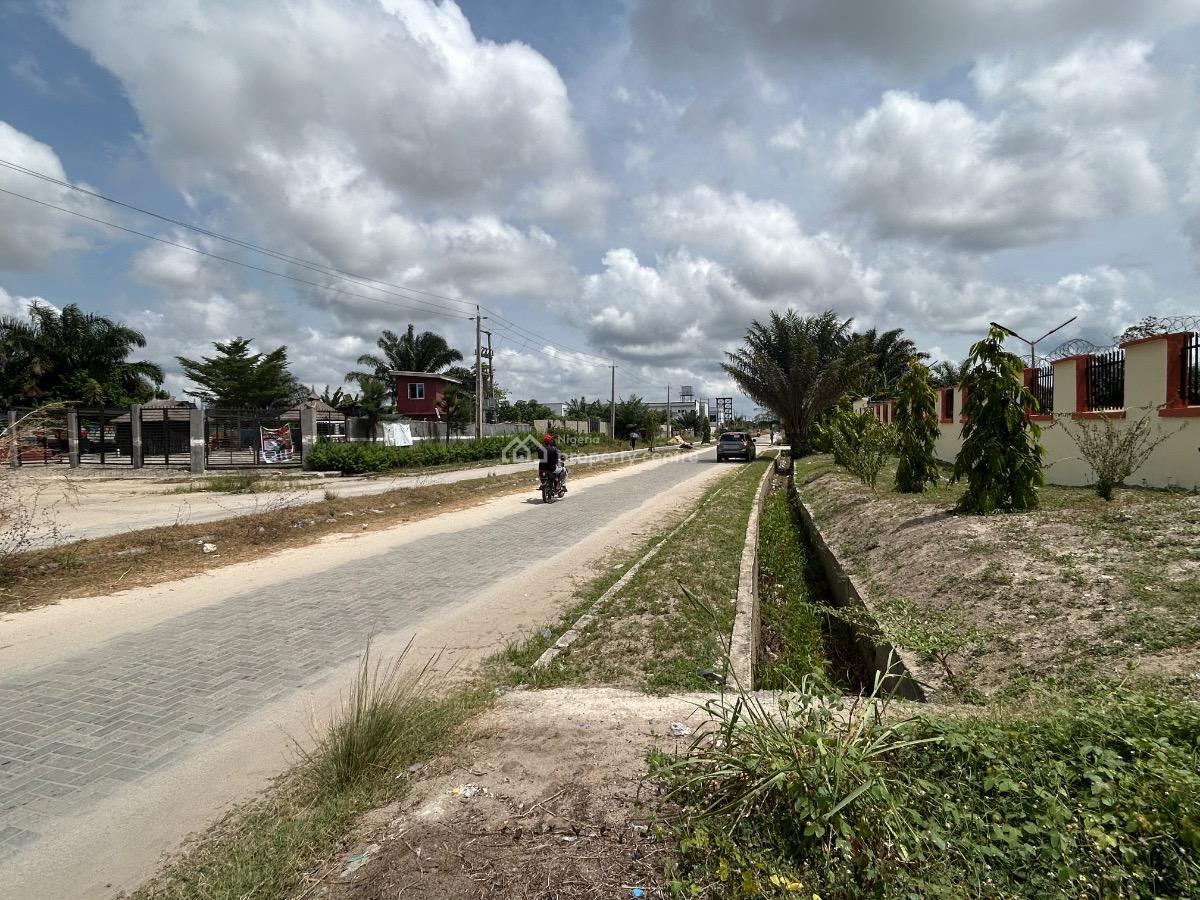 Prime Plot of Land  with C of O, Ajayi Apata Estate, Ajah, Lagos, Mixed-use Land for Sale