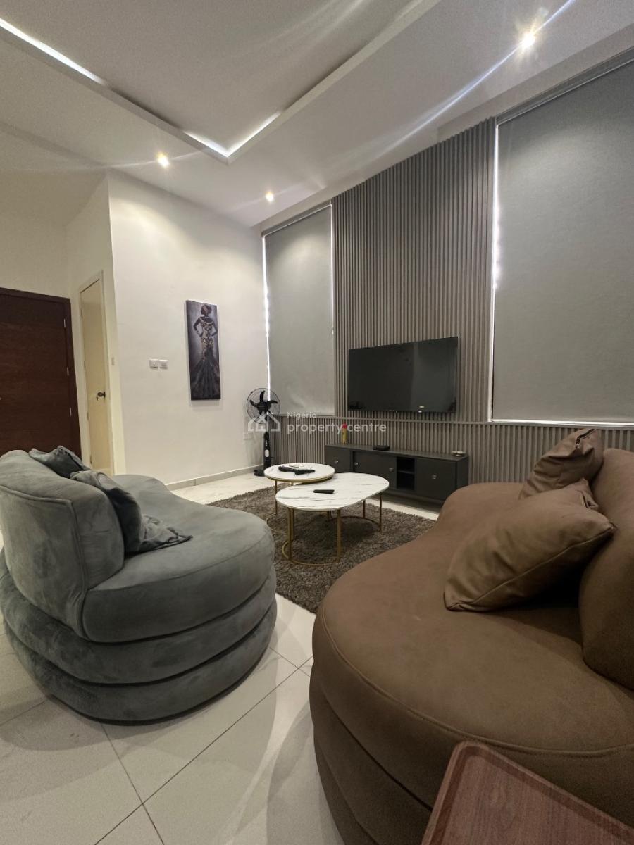 Beautiful 2 Bedroom Apartment, Ikeja Gra, Ikeja, Lagos, Flat / Apartment Short Let