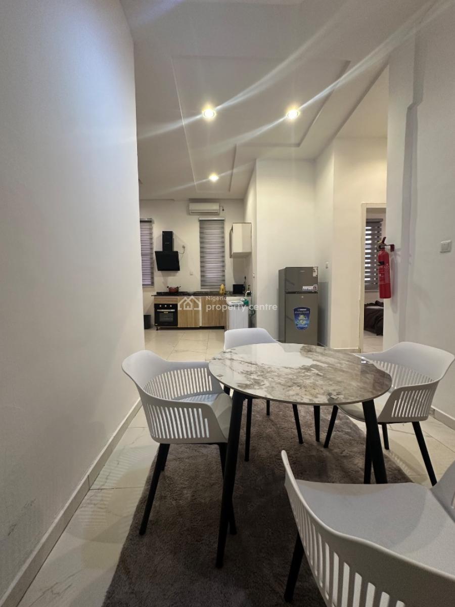 Beautiful 2 Bedroom Apartment, Ikeja Gra, Ikeja, Lagos, Flat / Apartment Short Let