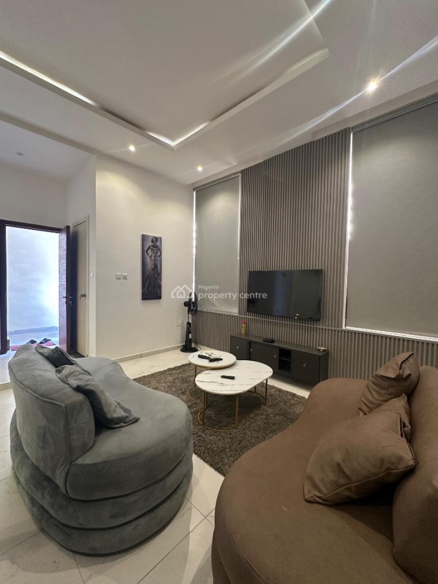 Beautiful 2 Bedroom Apartment, Ikeja Gra, Ikeja, Lagos, Flat / Apartment Short Let