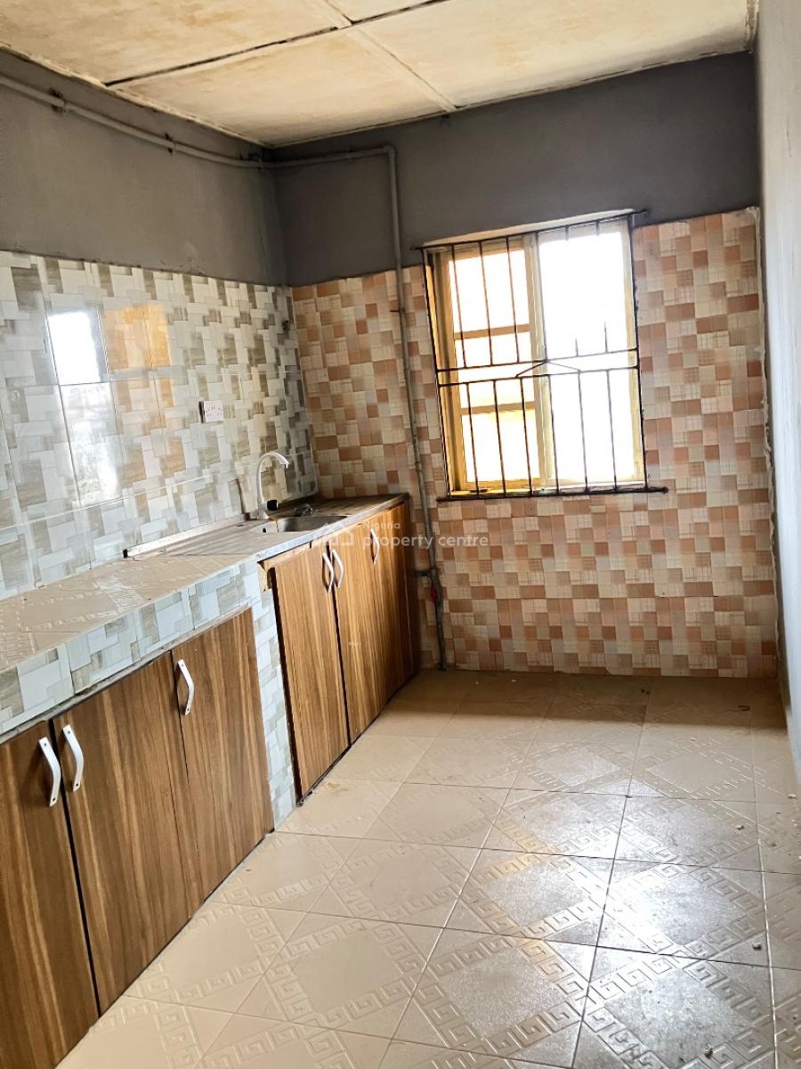 Very Spacious 2 Bedroom Flat All Room Ensuite Upstairs, Off Philip Junction Olusosun, Oregun, Ikeja, Lagos, Flat / Apartment for Rent