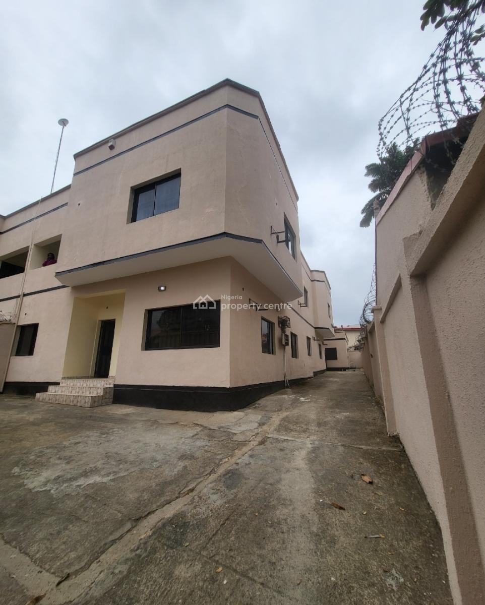 Luxurious Massive 5 Bedroom Fully Detached Duplex with 2 Bedroom Bq, By Diamond Junction, Wuse 2, Abuja, Detached Duplex for Rent