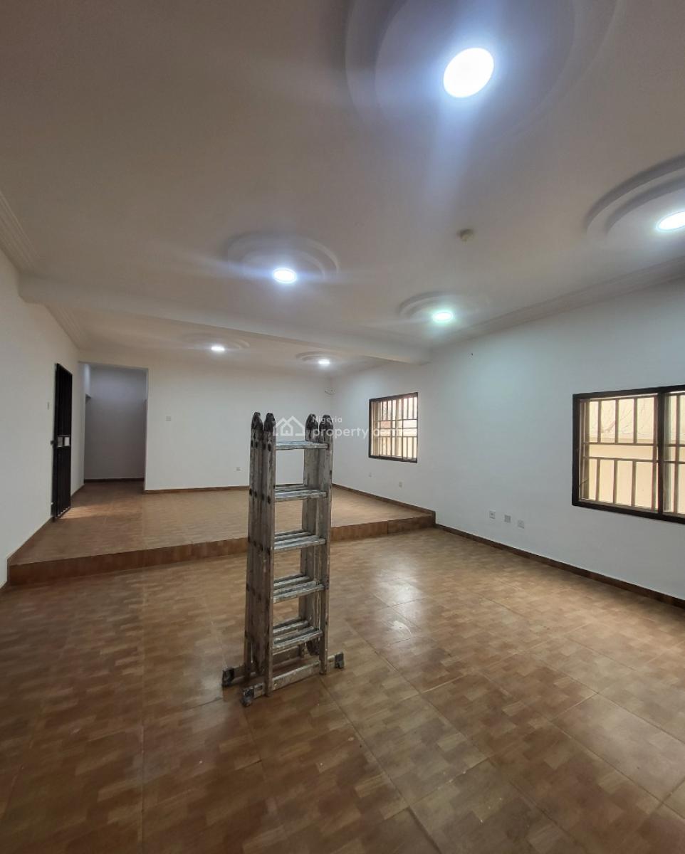 Luxurious Massive 5 Bedroom Fully Detached Duplex with 2 Bedroom Bq, By Diamond Junction, Wuse 2, Abuja, Detached Duplex for Rent