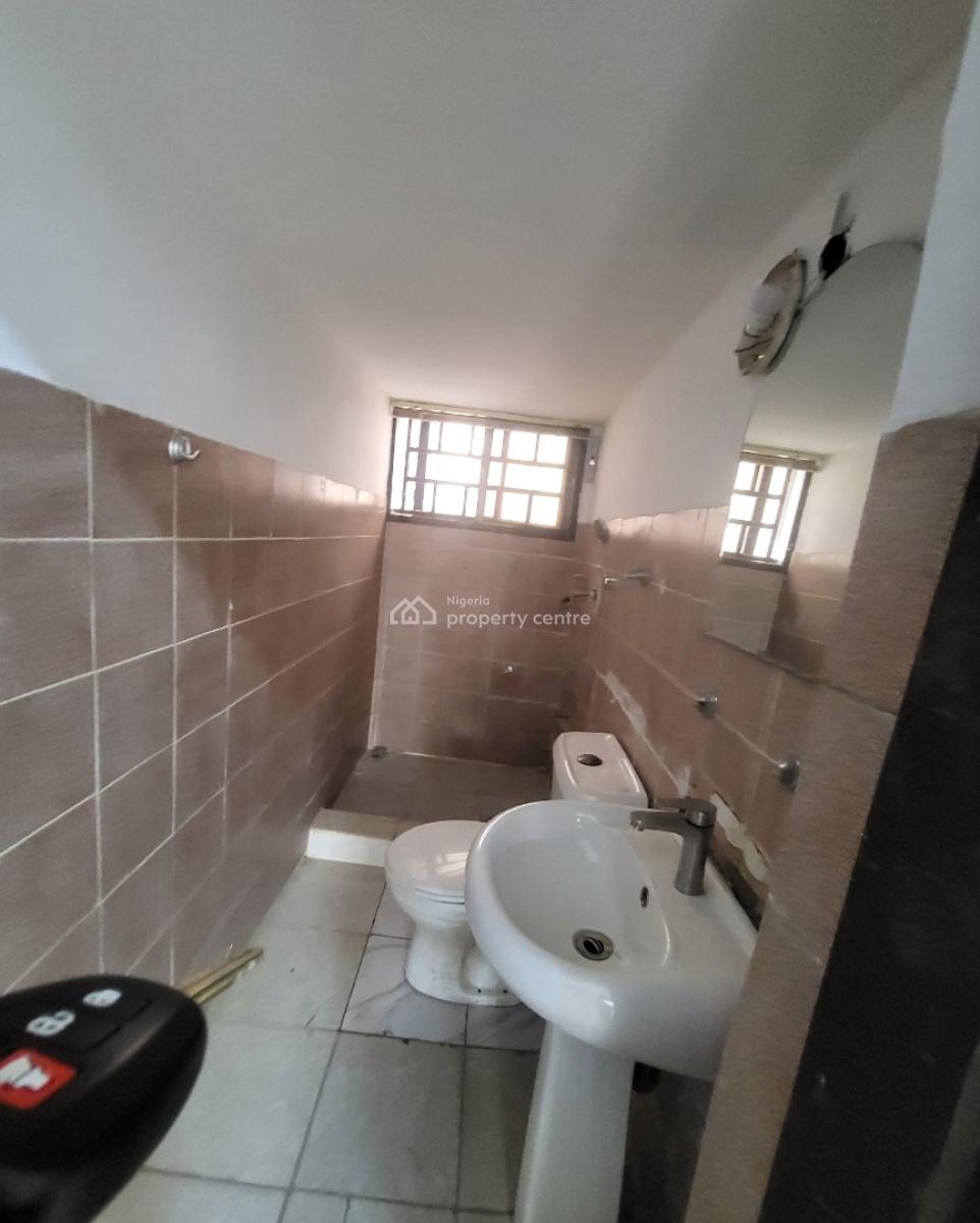 Luxurious Massive 5 Bedroom Fully Detached Duplex with 2 Bedroom Bq, By Diamond Junction, Wuse 2, Abuja, Detached Duplex for Rent