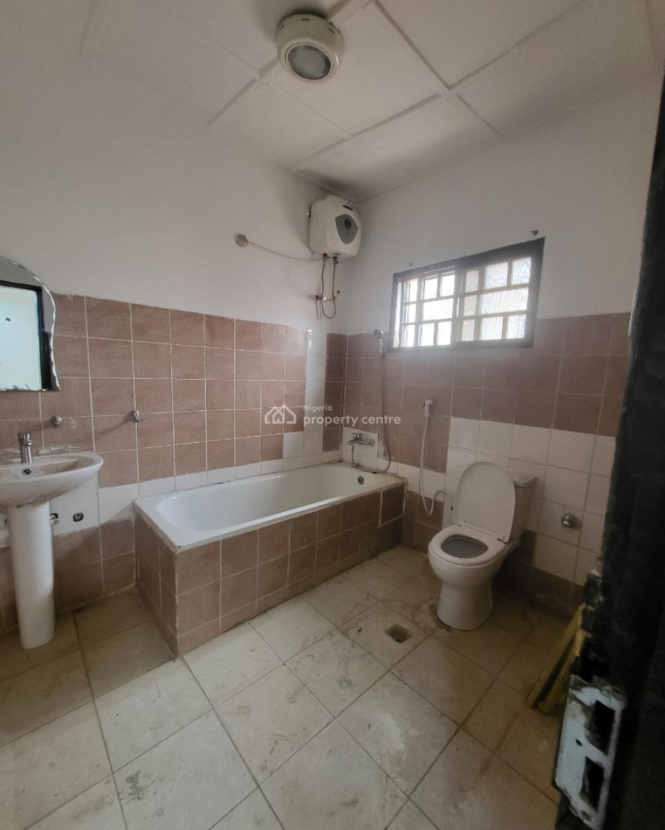 Luxurious Massive 5 Bedroom Fully Detached Duplex with 2 Bedroom Bq, By Diamond Junction, Wuse 2, Abuja, Detached Duplex for Rent