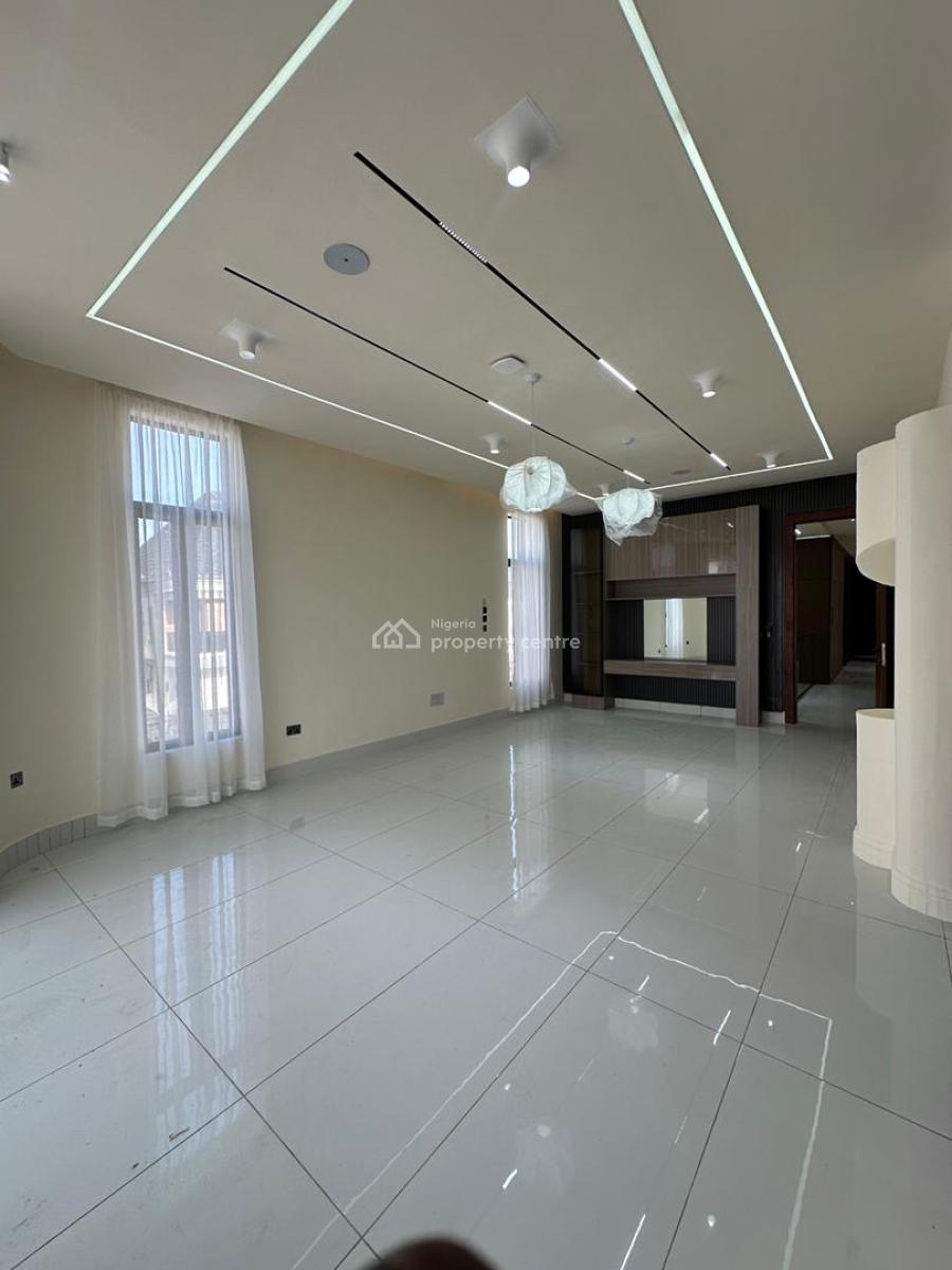 Ultra-luxury Spacious 5 Bedroom Fully Detached Duplex with Bq, Lekki, Lagos, Detached Duplex for Sale
