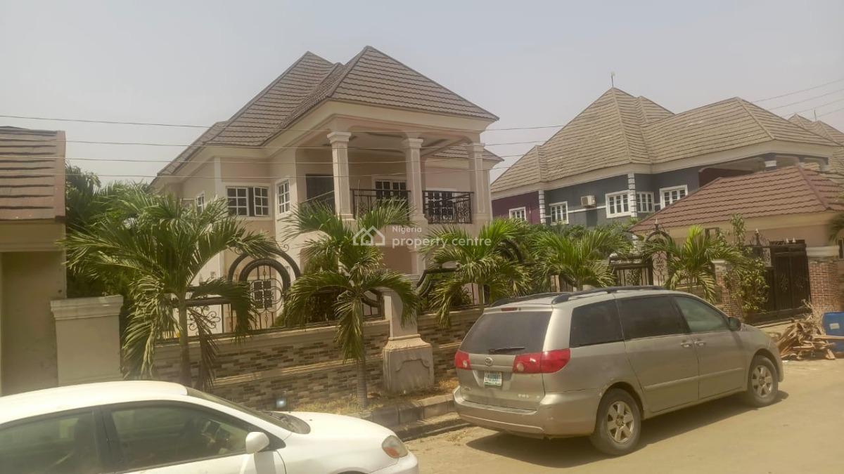 Tastefully Finished 4-bedrooms Detached Duplex with 2 Rooms Bq, Life Camp, Abuja, Detached Duplex for Sale