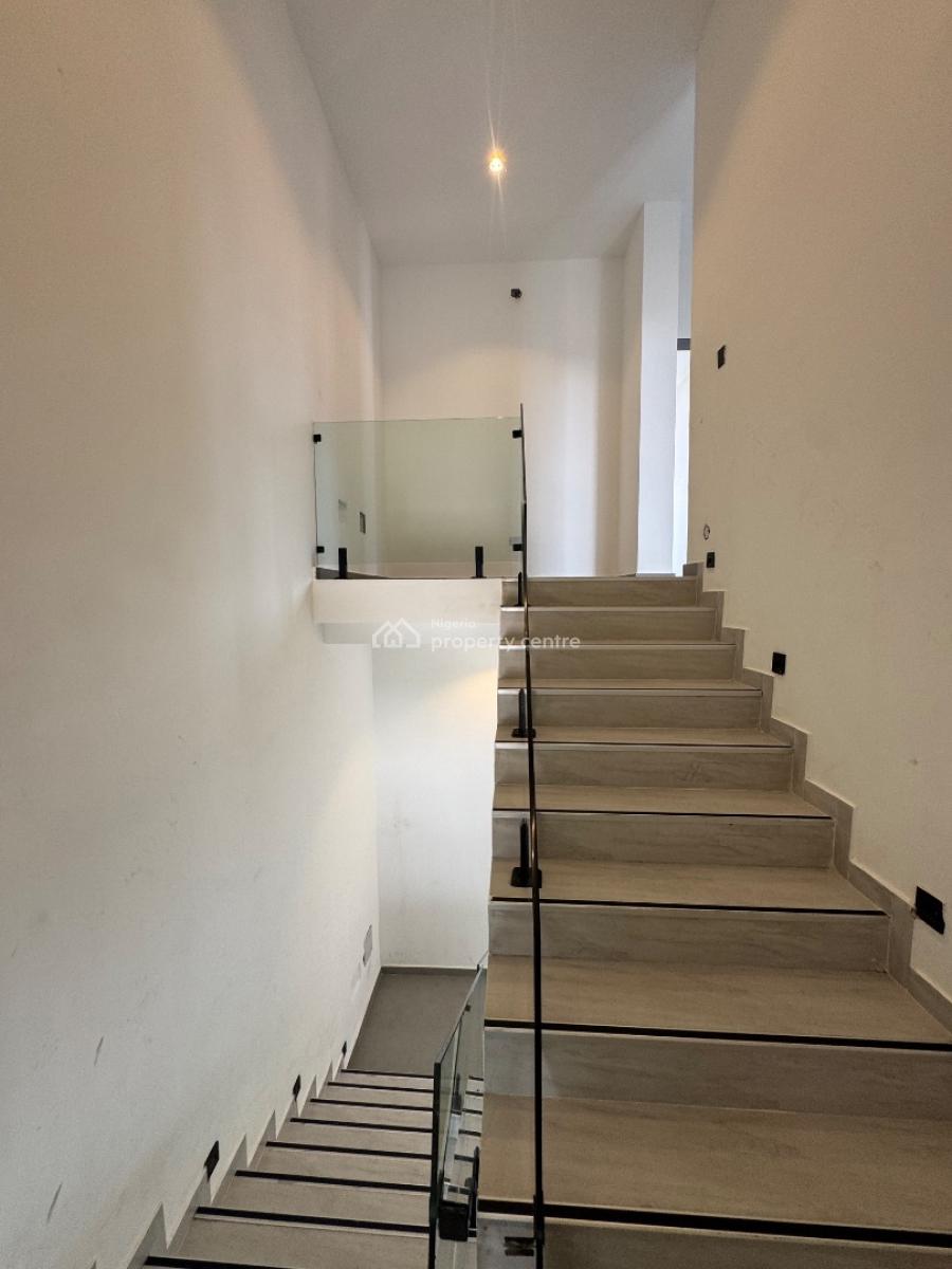Brand New Four (4) Bedroom Self- Compound Terraced Duplex, Lekki Phase 1, Lekki, Lagos, Terraced Duplex for Sale