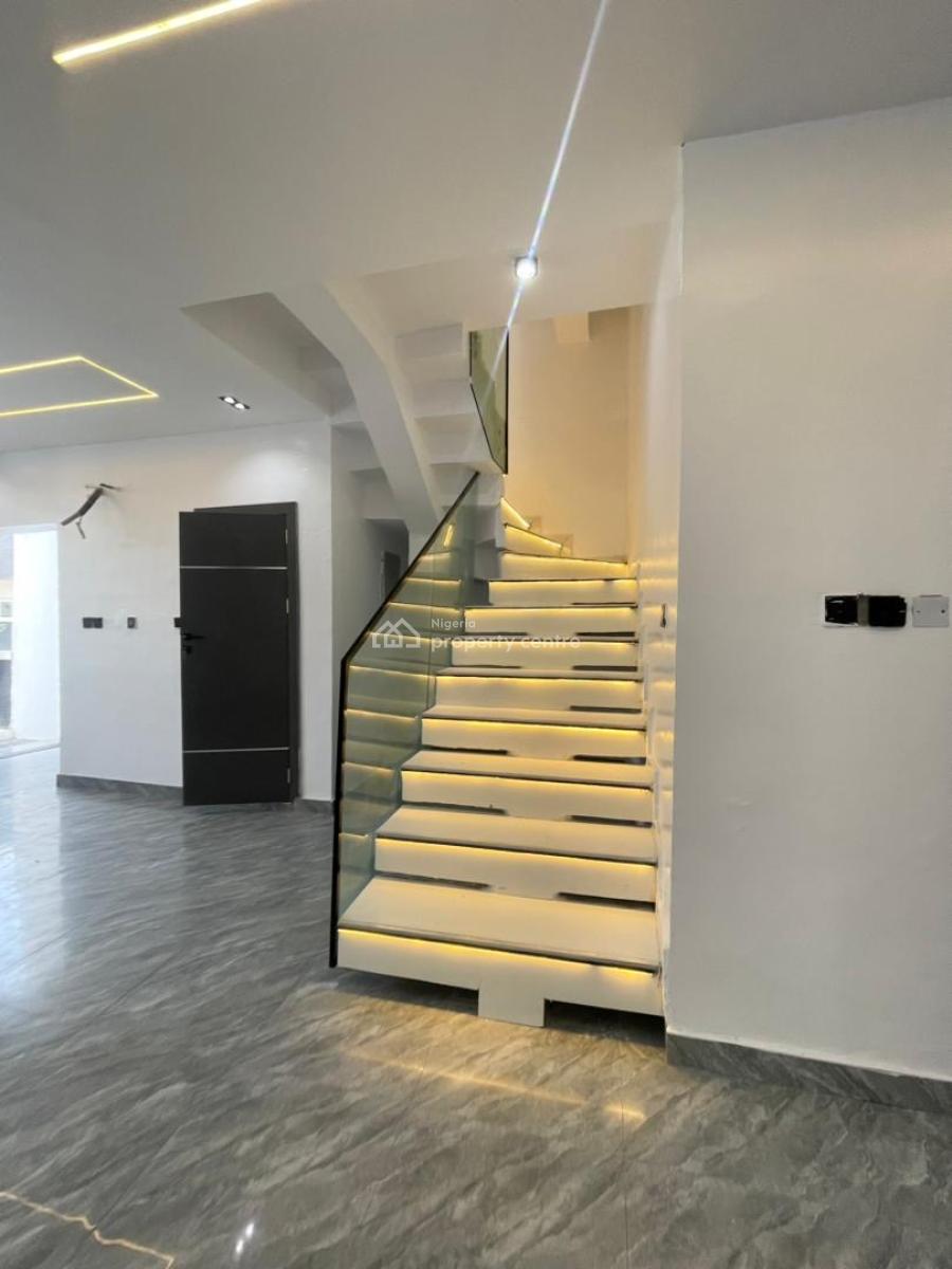 Newly Built 4 Bedroom Apartment, Lekki Phase 2, Lekki, Lagos, House for Sale