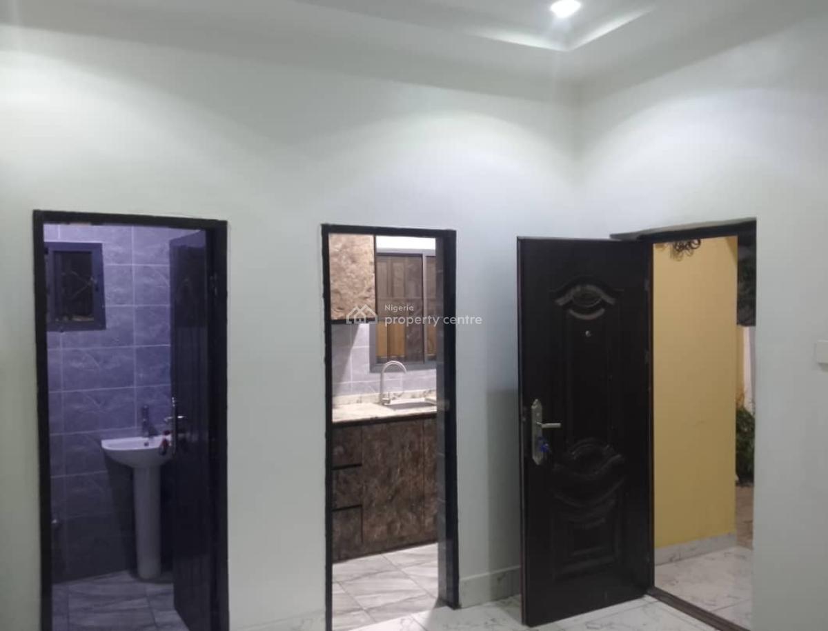 Sharp Standard Room Self-contain with Personal Meter, Gwarinpa Main 6th Avenue, Gwarinpa, Abuja, Self Contain (single Rooms) for Rent