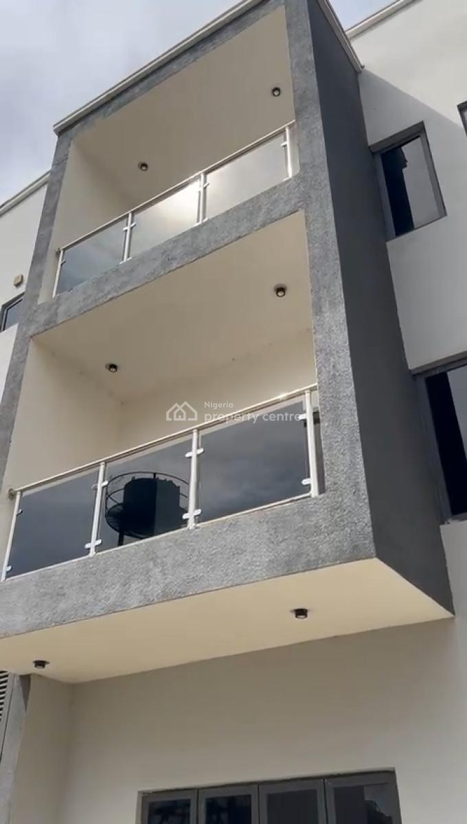 Luxury Newly Built 4-bedroom Terrace Duplex with 2 Parlors & Boys Quarter, Jahi District, Jahi, Abuja, Terraced Duplex for Sale