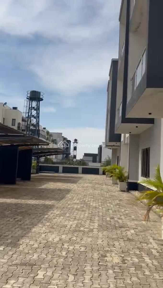 Luxury Newly Built 4-bedroom Terrace Duplex with 2 Parlors & Boys Quarter, Jahi District, Jahi, Abuja, Terraced Duplex for Sale