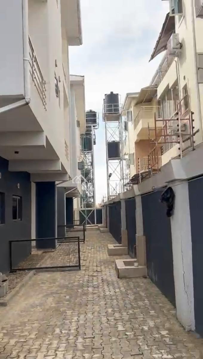 Luxury Newly Built 4-bedroom Terrace Duplex with 2 Parlors & Boys Quarter, Jahi District, Jahi, Abuja, Terraced Duplex for Sale