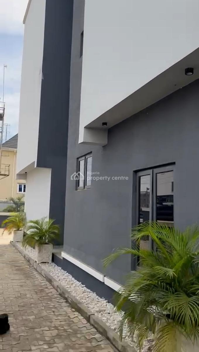 Luxury Newly Built 4-bedroom Terrace Duplex with 2 Parlors & Boys Quarter, Jahi District, Jahi, Abuja, Terraced Duplex for Sale