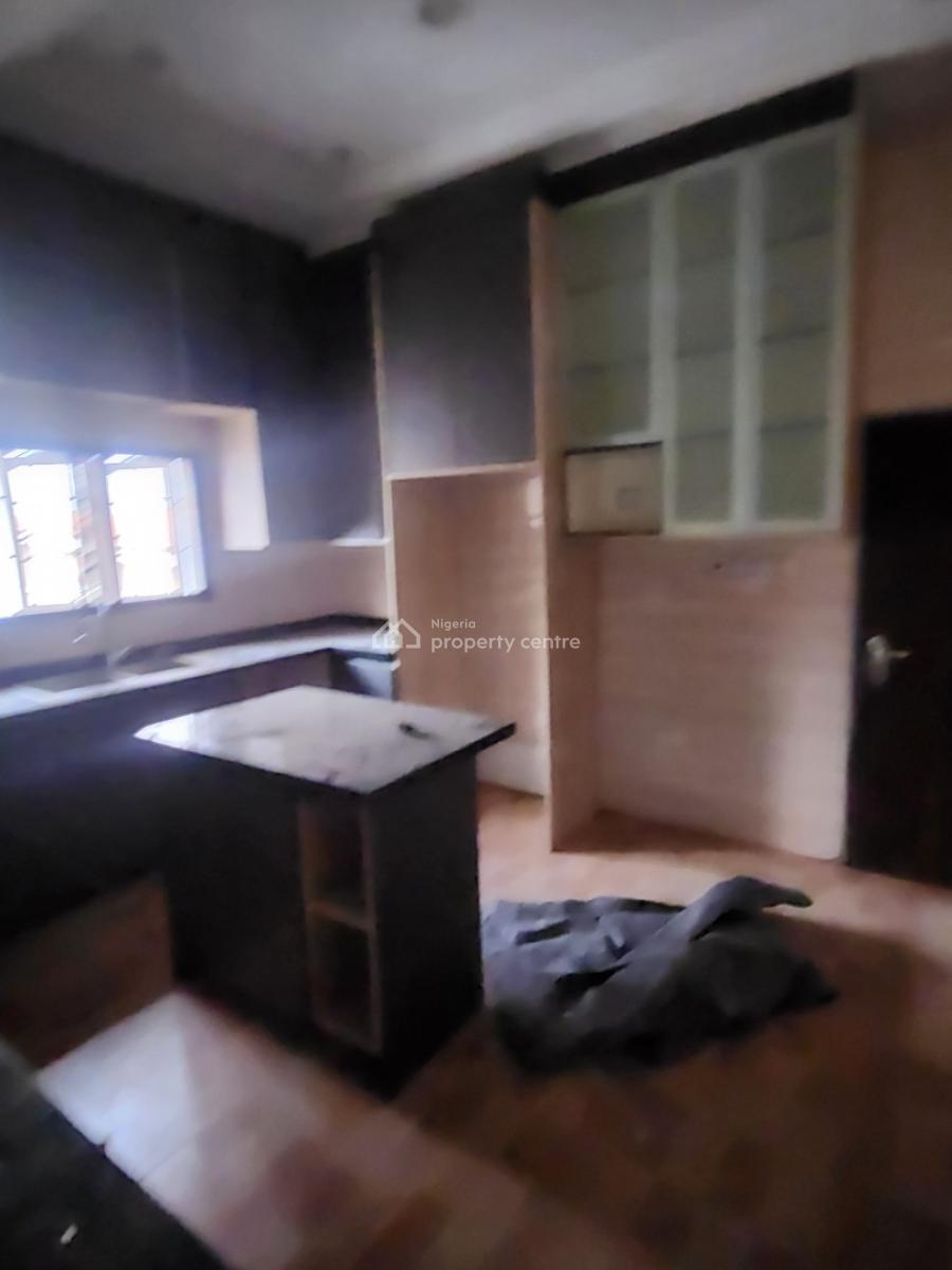 Luxury Clean 3 Bedroom Flat on 2nd Floor, Jahi Gilmore, Jahi, Abuja, Flat / Apartment for Rent