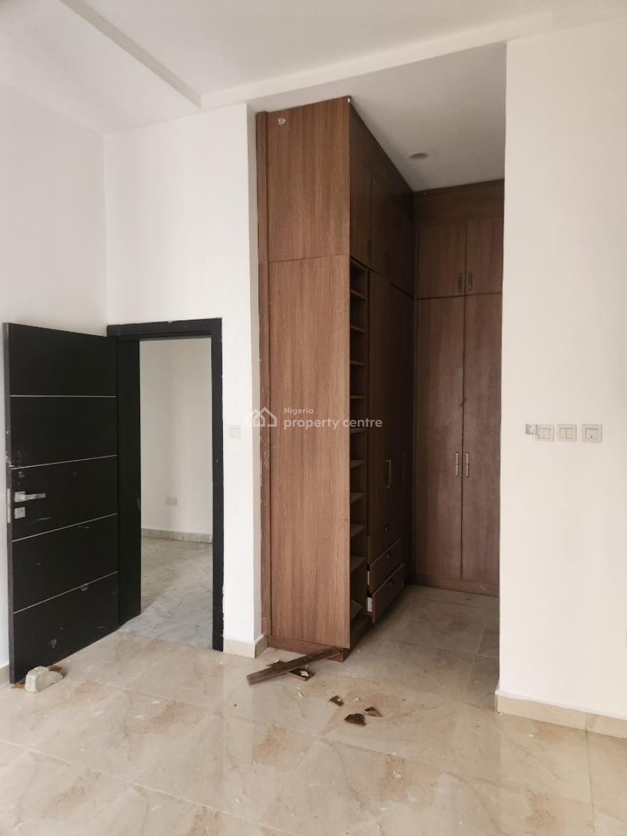 Luxury Clean 3 Bedroom Flat on 2nd Floor, Jahi Gilmore, Jahi, Abuja, Flat / Apartment for Rent
