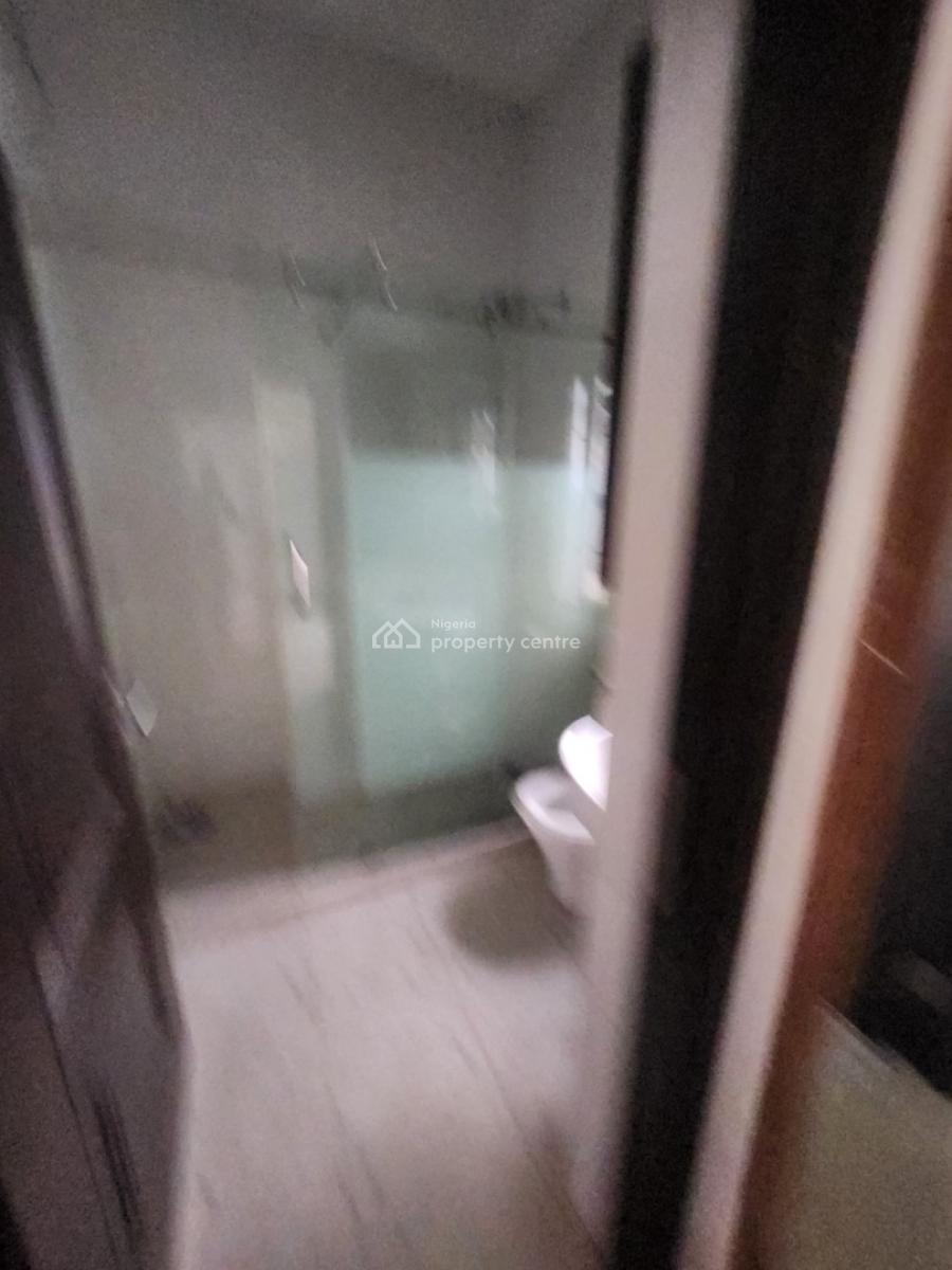 Luxury Clean 3 Bedroom Flat on 2nd Floor, Jahi Gilmore, Jahi, Abuja, Flat / Apartment for Rent