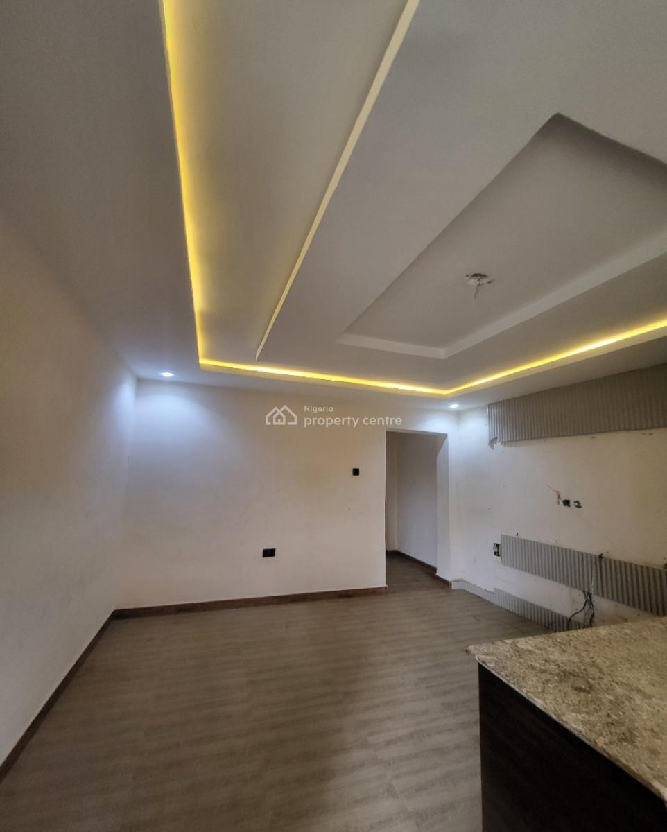 Luxurious Massive 1 Bedroom Flat, By American International School, Durumi, Abuja, Flat / Apartment for Rent