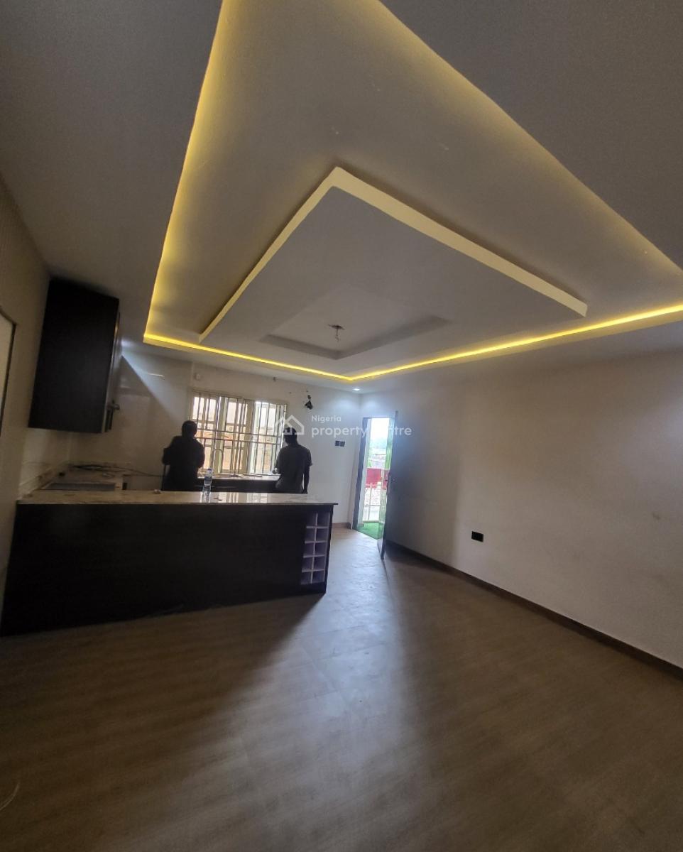 Luxurious Massive 1 Bedroom Flat, By American International School, Durumi, Abuja, Flat / Apartment for Rent