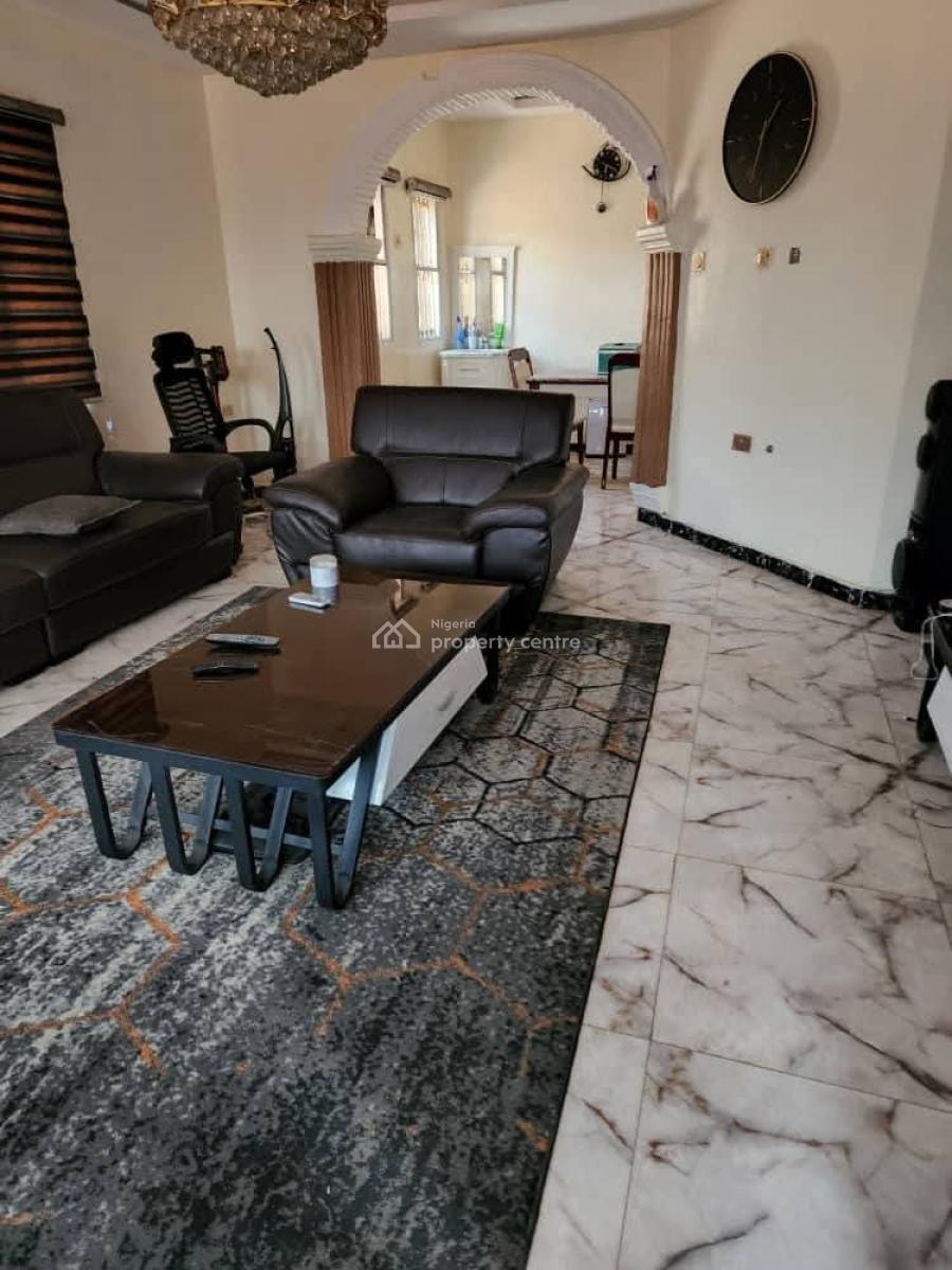 Beautifully Built 3 Bedroom Flat Apartment, Peculiar Estate, Oroge, Idi-ape (just After Ojurin-akobo), Ibadan, Oyo, Flat / Apartment for Sale