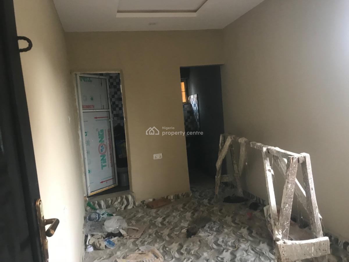 Newly Built Studio Apartment (room Self Contained), Adaranijo Street Off Pedro Road, Shomolu, Lagos, Self Contain (single Rooms) for Rent