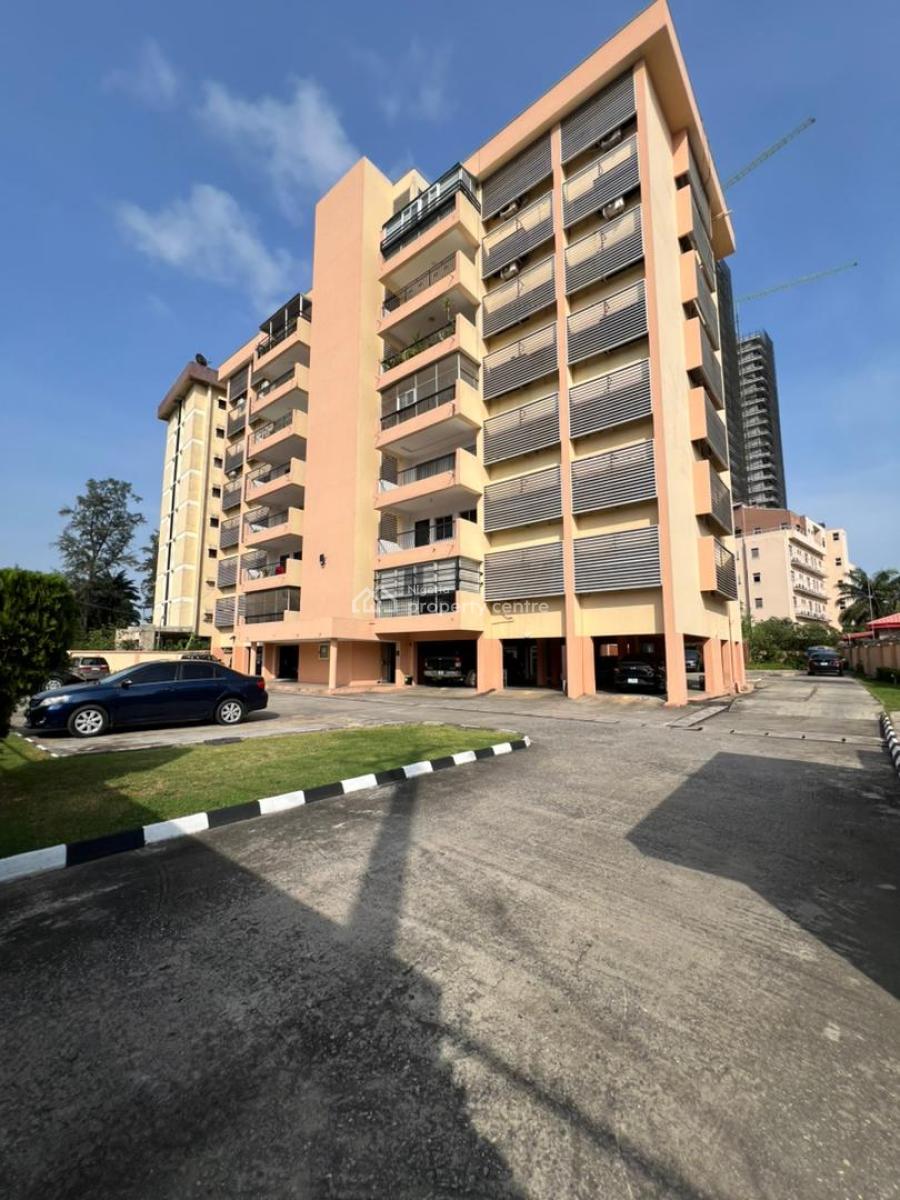 Elegant Spacious 3 Bedroom Apartment  with Bq, Bourdilon Road, Ikoyi, Lagos, Flat / Apartment for Sale