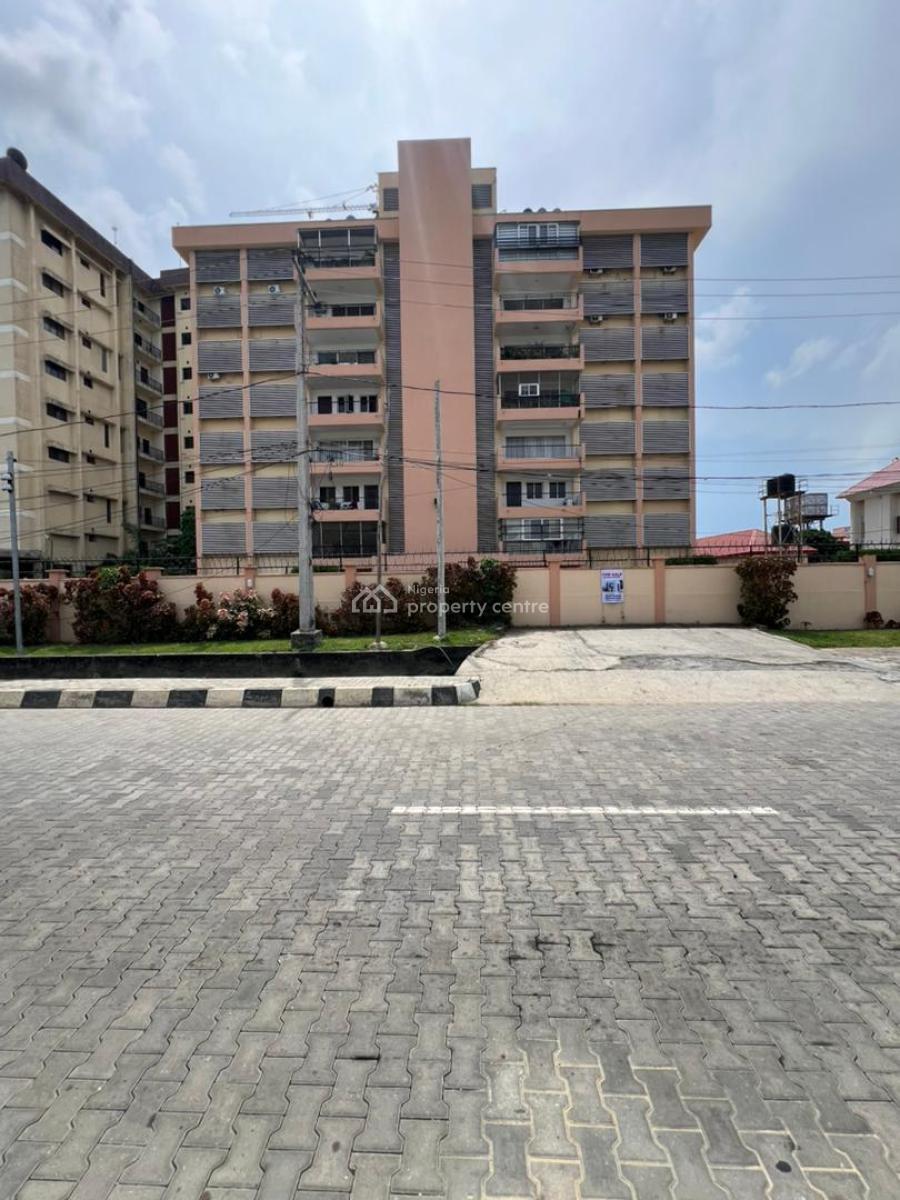 Elegant Spacious 3 Bedroom Apartment  with Bq, Bourdilon Road, Ikoyi, Lagos, Flat / Apartment for Sale