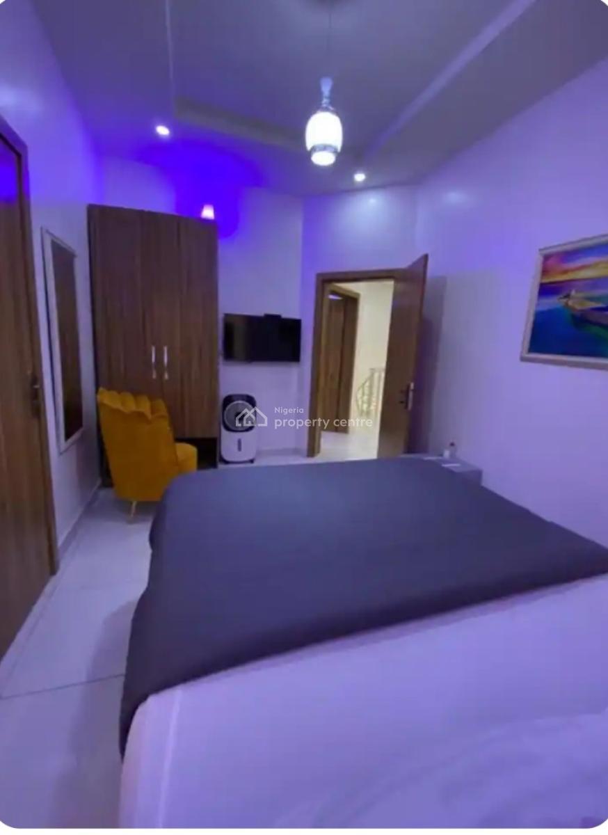 1 Bedroom Mini Flat(room and Parlor), Ikota, Lekki, Lagos, Flat / Apartment Short Let