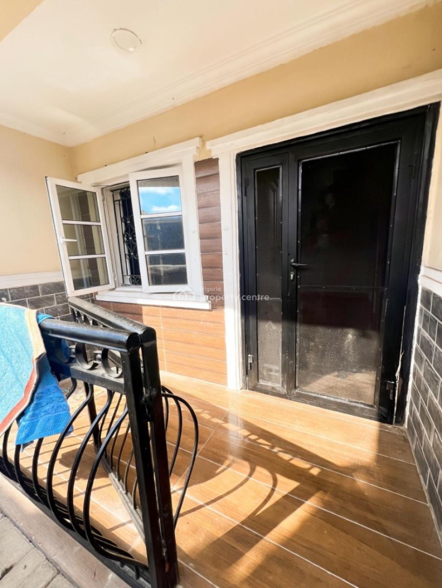 a Standard 2 Bedroom Flat, Mobile Road, Lekki Phase 2, Lekki, Lagos, Flat / Apartment for Rent