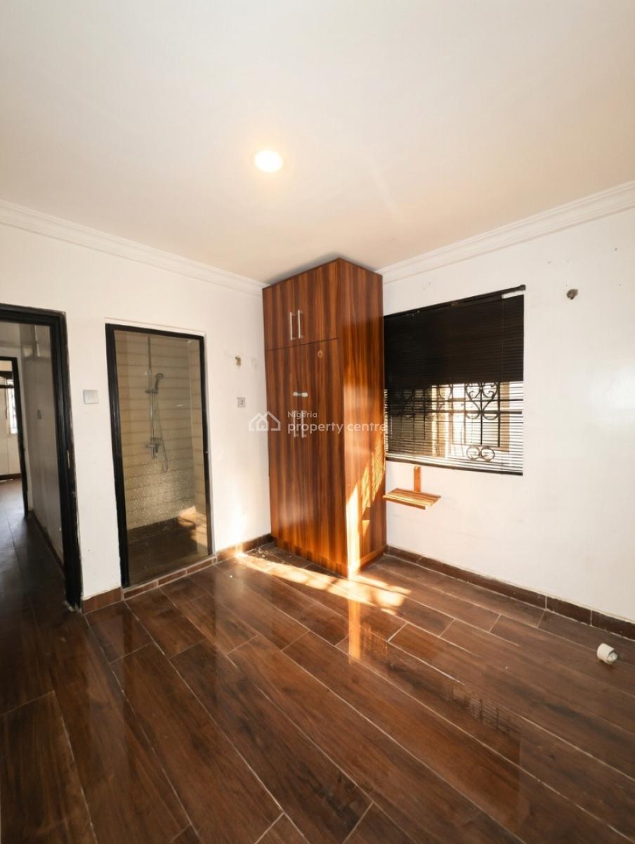 a Standard 2 Bedroom Flat, Mobile Road, Lekki Phase 2, Lekki, Lagos, Flat / Apartment for Rent