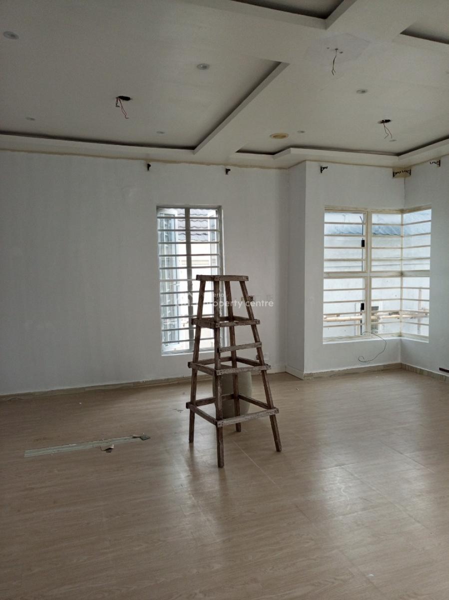 Massive Commercial Or Residential 5 Bedroom, 6 Car Park, Bq, Osapa, Lekki, Lagos, Detached Duplex for Rent