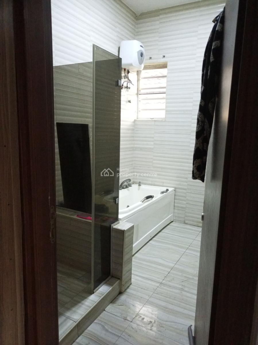 Massive Commercial Or Residential 5 Bedroom, 6 Car Park, Bq, Osapa, Lekki, Lagos, Detached Duplex for Rent