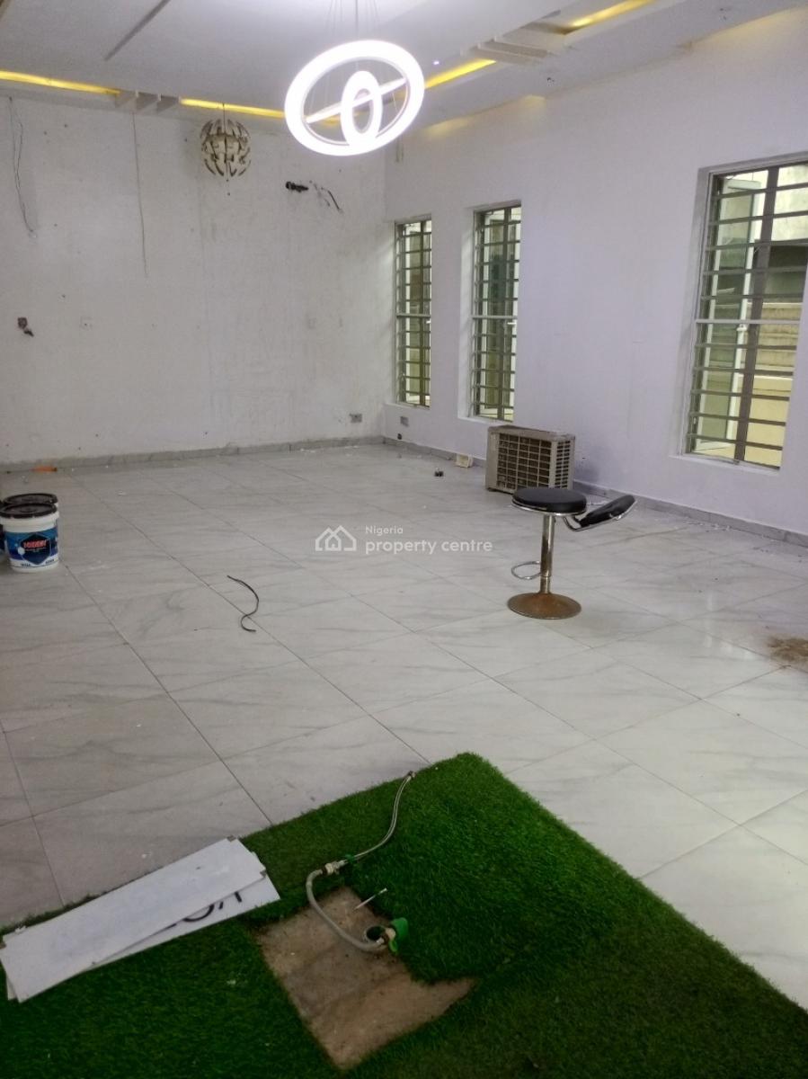 Massive Commercial Or Residential 5 Bedroom, 6 Car Park, Bq, Osapa, Lekki, Lagos, Detached Duplex for Rent